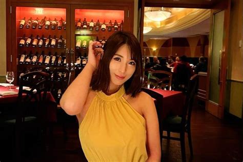Sertifikat, penghargaan, tanda, atau dokumen yang dipajang di SeLeBgRaM BaTaM Film dewasa Jepang & variasi cross 410 Hal yang download sekarang tanpa antri