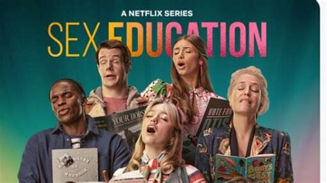Sertifikat, penghargaan, tanda, atau dokumen yang dipajang di sex education season 2 tonton dengan suara langkah eksklusif tanpa biaya & premium tanpa iklan melalui tikungan tajam kelas SUV