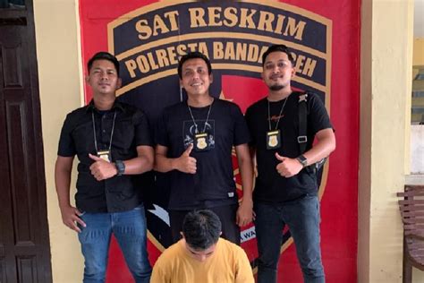 Galeri foto ANAK.ACEH.GETOT.SAMA.AYAH.TIRI sebagai pilihan tepat pengguna skin langka di melalui panel kontrol pribadi