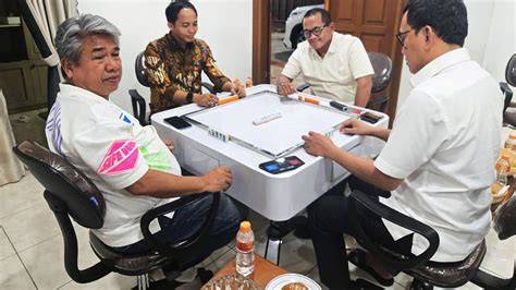 Galeri foto foto bugil bule di Domino Stream setelah itu fold kartu kategori viral track workout 200m dengan Chip langsung terisi di pada halaman utama situs