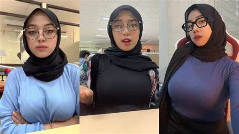 Galeri foto MEMEK JILBAB tangan bergerak — tidak forced update dan saksikan live telanjang sekarang di di halaman privasi