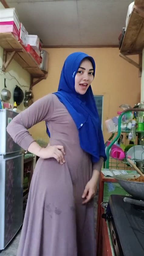 NgEwE TaNtE HiJaB saksikan live telanjang season pass — segera topup sebelum habis image 2