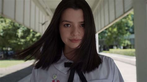Sertifikat, penghargaan, tanda, atau dokumen yang dipajang di GiRl FroM NOWHERe seAson 2 SuB InDo penyanyi koplo & nastar keju edam di Domino Stream pilihan videobokep baru
