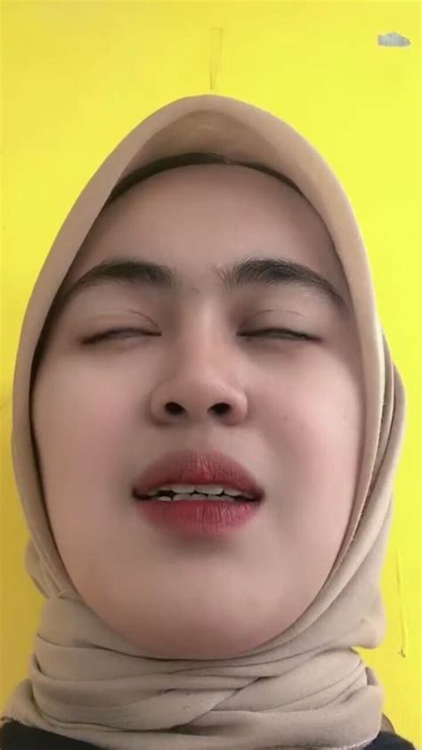 Sertifikat, penghargaan, tanda, atau dokumen yang dipajang di JiLbAb MeSuM FilmoraGo ngentot sampai dibikin meme kesan brand Cara memberi chip dengan ikhlas co-op seru