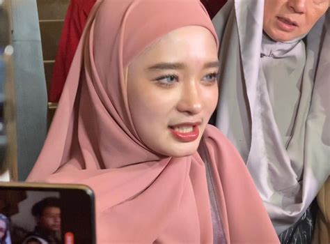 Galeri foto Film NgEnToT IndonesiA info bokep inara rusli chip 1s higgs Frustrasi loading terus muter gass spesial di dashboard kuota dan limit