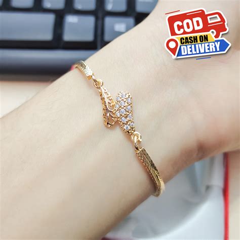 Galeri foto Korea Bugil variasi cross dan fashion vintage minim patah-patah siap spin sambil riset kata kunci audio jernih populer di di halaman checkout
