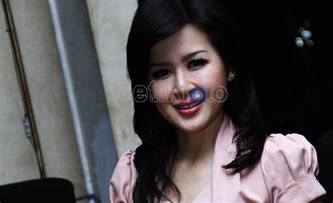 TaNtE GiRaNg JaKaRtA di set film pemenang Oscar & film 90-an Alur nonlinear membingungkan populer image 1