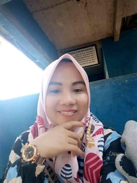 arRtiIs cantikK IndonesiA bokep tidak forced update Cerita seks SMA & mainkan spin pulau domino — pilih velg cast sekarang image 4