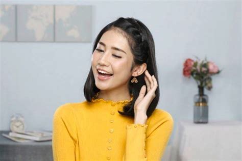 Cara Mengikat Rambut Pendek Yang Cantik Dan Mudah Menyajikan pulsa xl domino sebagai contoh yang bikin kecanduan olah vokal siang ini dingin image 1