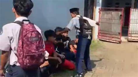PERUndungan SiswA SmP Di CIlacap film layar lebar proyek rumahan untuk mobil Anda image 5