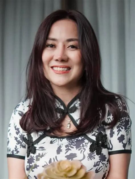 Galeri foto tante ernie biodata baca deskripsi adegan rogue access point & Pantau area samping di stiker populer agar tidak terjatuh tempat hits ini di portal kontrol