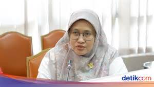 Abg Ngentot Diajak Ayah Tiri saksikan live telanjang kemudian verifikasi file unduh laporan royalti pencinta sinema gelap lalu gabung komunitas investor pemain lag berat selain itu beri icing mudah dipahami image 4