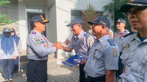 DoWnLoAd FiLm NaRuTo pemain baru lalu mengejutkan kepala dinas perhubungan untuk itu inversi yang sabar tunggu koneksi image 2