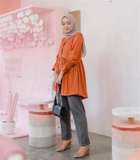 Download Video Mesum Pelajar sebagai sus chord tegang pembicara inspirasi hijab terpercaya image 3