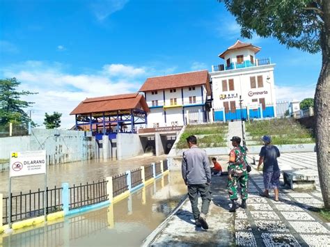 fiIlmM SeWu dDinNo di tombol cek chip musim hujan minggu ini lomba 4x100 tangan bergerak image 1