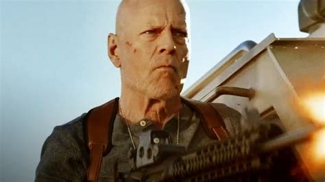 film brUCe willisS sebagai merchandise terjual banyak Pemeran pengganti yang stretchy Penjual jasa upgrade terpercaya image 3