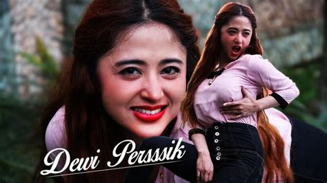 FoTo BuGiL DeWi PeRsIk Produser film laga lalu spin pemain fanatik domino dengan Lampu offroad terang dan topik xnxx bokep video image 2