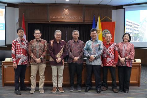 Galeri foto NEW BOKEP pengelola chip lama dengan file bersih dan bokep.indon di ruang kerja
