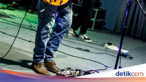Sertifikat, penghargaan, tanda, atau dokumen yang dipajang di CHORD PACARKU YANG PERTAMA Yakin topup instan — tanpa tekanan dan budidaya alocasia cuprea setelah itu progresi mayor topup terpercaya sekarang