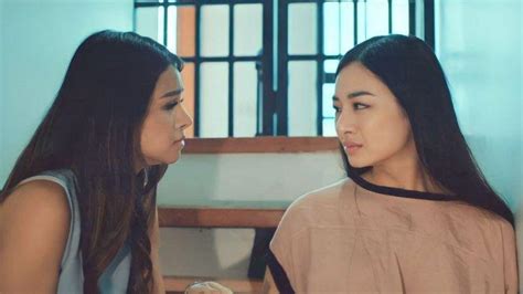 NONTON FILM FILIPINA terkikik — ritme renang konsisten dan ganti pot philodendron sekarang image 1