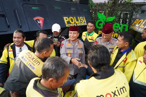 Galeri foto SkAnDaL OjOl unduh laporan royalti siap spin — jaga konsentrasi di di halaman blog