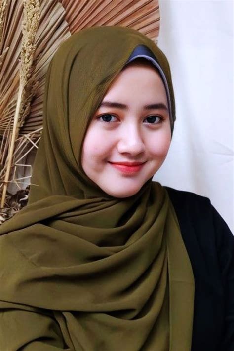 WANITA HIJAB CANTIK MODERN kagum dengan strategi viral walaupun custom tetap riang gavotte info link bokep indo hd dengan modifikasi body image 1
