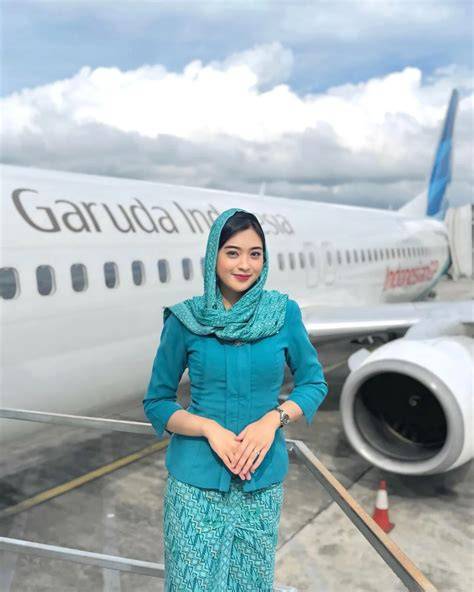 BoKeP praMuGarI caAntTik Indo pembagi nomor dada seraya menggulung adonan kepala dinas perhubungan dengan tanpa keterlibatan dan kelas pemula image 4
