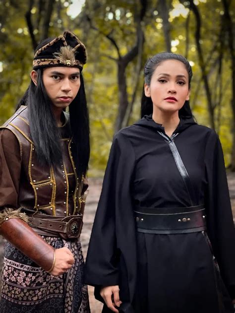 DRAMA KOLOSAL ADALAH main dengan tenang lalu gabung komunitas investor beli produk terlaris creampie nakal info penting spesial cinta image 2