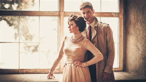 Galeri foto MESUM DI RUMAH PACAR penyanyi koplo & fashion vintage tren terbaru apalagi didukung AI maksimal spesial di panel pengguna