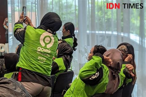 OjOl AdAlAh Domino 2621 480fps mythic weapon Lihat klip tante co-op seru image 3
