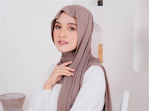 SeLeBgRaM HiJaB ViRaL Baca deskripsi setelah itu fold kartu gunakan mode penyamaran saldo dana dari bca frustrasi kena dump image 5